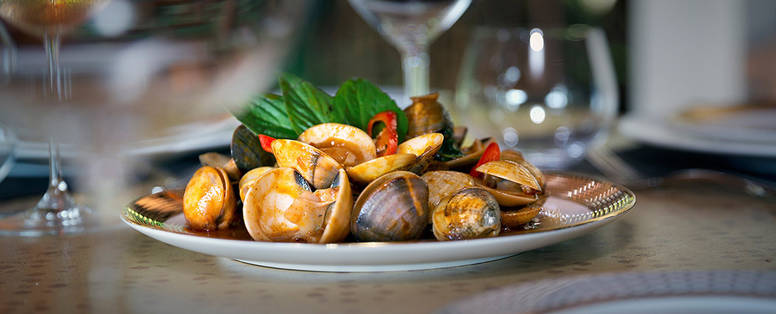 Lokale gerechten bereid door jouw persoonlijke chef in Pa Sak Tong