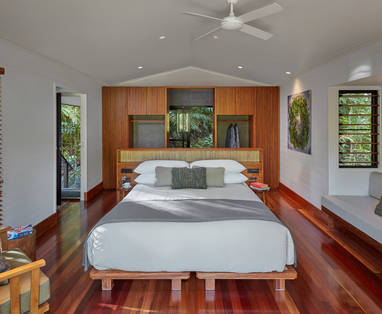 12.-Treehouse-Retreat