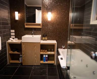 Spa_Cabin_Badkamer