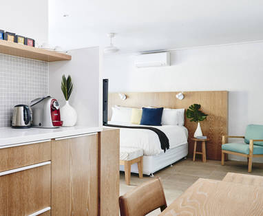 Simon_Shiff_Photography_Orpheus_Island_Interiors_North_Beachfront_Room_(3)