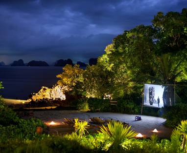 Openlucht bioscoop bij Six Senses Yao Noi op Koh Yao Noi