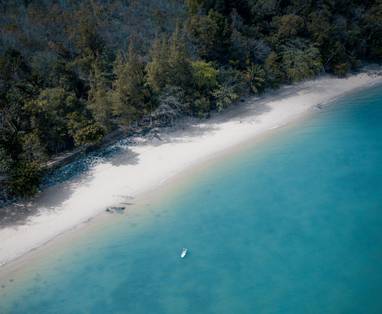 Strand bij Six Senses Yao Noi op Koh Yao Noi