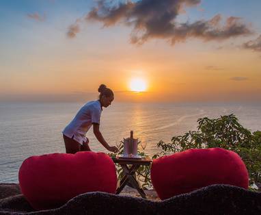 Anantara Maia prive dineren bij zonsondergang