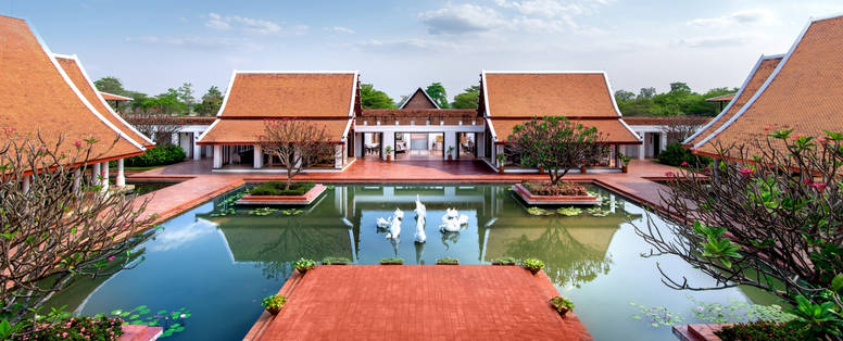 Vijver bij Sukhothai Heritage Resort bij Sukhothai, Thailand