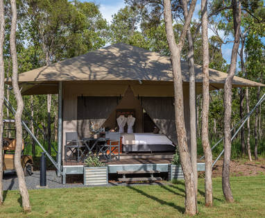 Mount_Mulligan-5_Outback_Tent_-_Phil_Warring