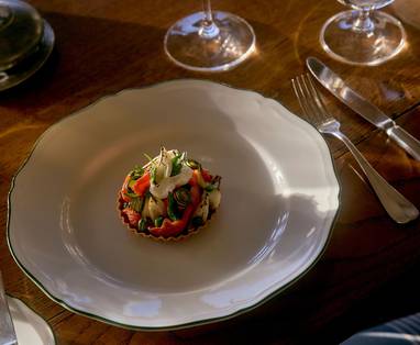 RWNKC_Facilities_Dining_Room_Cuisine_Lifestyle_(1)