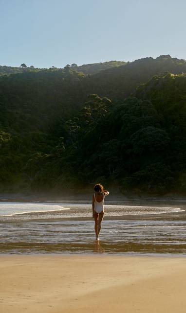 RWNKC_Destination_Private_Beach_Waiaua_Bay_(3)