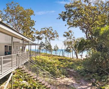 Oceanfront-Retreat-Kingfisher-Bay-Resort-Kgari-Fraser-Island
