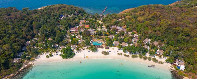 Bovenaanzicht bij Paradee Resort op Koh Samet in Thailand
