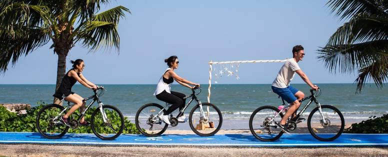 Fietsen bij SO Sofitel Hua Hin in Thailand