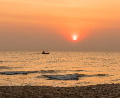 Zonsondergang bij The Palayana in Hua Hin, Thailand