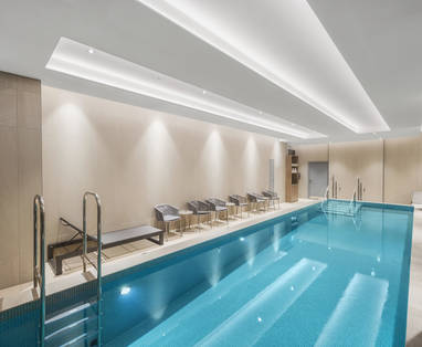 vibe-hotel-melbourne-pool-02-2020