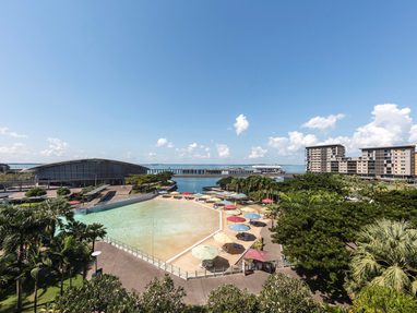 adina-apartment-hotel-vibe-hotel-darwin-waterfront-wave-pool-and-convention-centre-2016