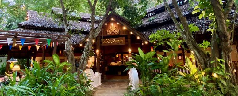 Restaurant bij Fern Resort in Mae Hong Son in Thailand