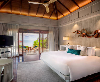 Slaapkamer villa bij Anantara Rasananda op Koh Phangan in Thailand