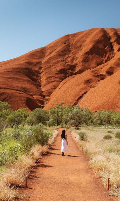 Uluru_2