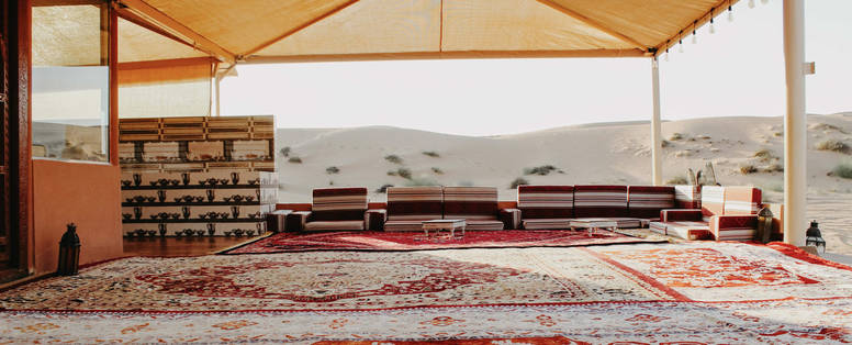 silent-dunes-camp-majilis