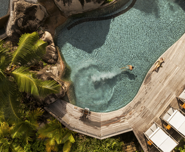 Constance-Lemuria-Pool-11