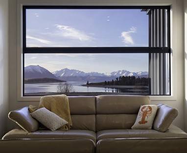 ranginui-at-lake-tekapo-lounge-view