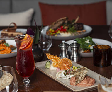 Alila-Hinu-Bay-Orchard-Sharing-Dishes