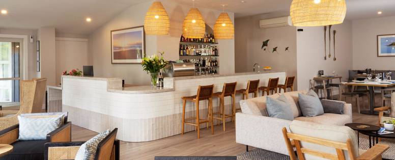 Ratanui_Lodge_dining