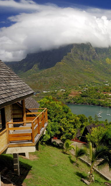 Hiva_Oa_by_Hanakee_Lodge_-_General_(5)