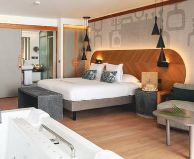 Signature_Room_-_King_Bed