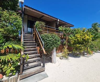 1.FAV_Havaiki_-_AC_Garden_Panoramic_Bgl_(2)