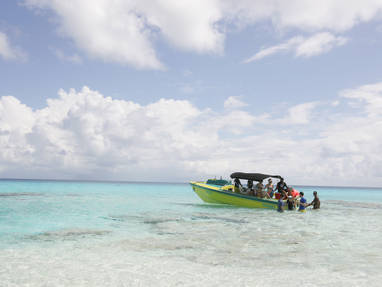 P2_02_RANGIROA_KE1X8751_┬®_Vincent_LYKY