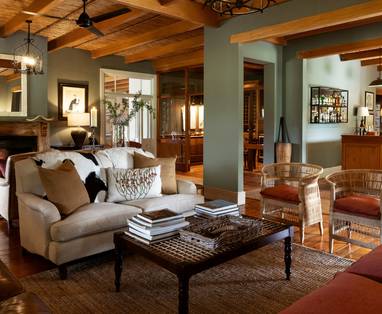 samara-karoo-lodge-living-room-maike-mcneill-high-res
