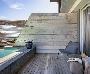 Terrace_Pool_Room_(1)