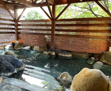 Hot_spring_(1)