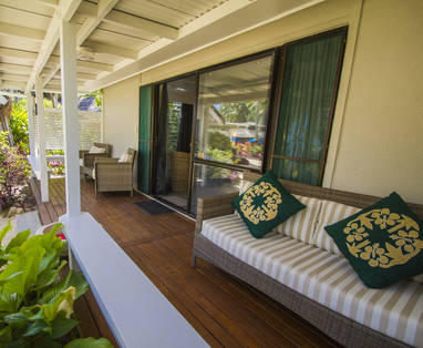 05_Patio.gallery_image.1