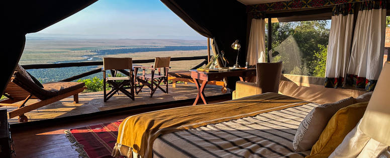 Tent_-_Deluxe_honeymoon_-_Bed_and_views_-_inside_-_Jamie_-_148