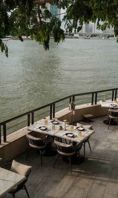 Capella-Bangkok_Restaurant_by_Georg-Roske__16_LowRes