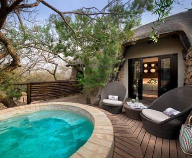 South-Africa-Phinda-Mountain-Room-Family-Cottage-pool-High-Resolution-Width_5000px