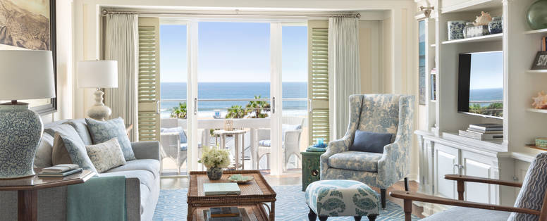 OceanViewSuiteLivingRoom