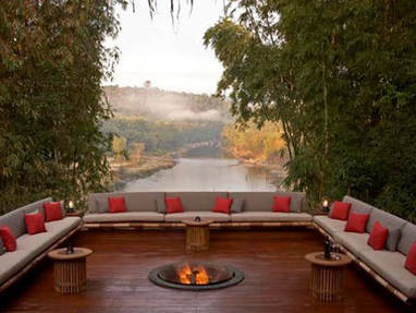 Putao | Malikha Lodge | terras